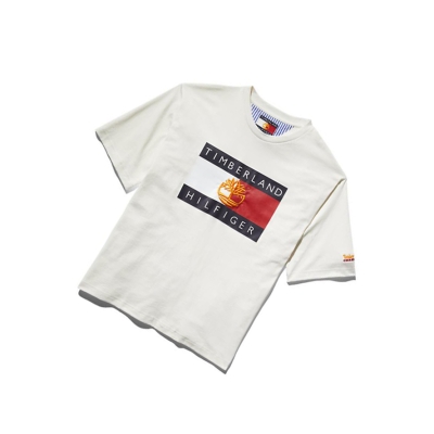 Camiseta Timberland Tommy Hilfiger x Timberland® Re-Mixed Flag Hombre Azules | ES-YLMZV36